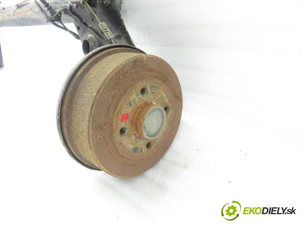 OPEL CORSA C (X01) HB 2001 55,00 1.2 16V 75 - Z 12 XE 1199,00 Výstuha zadná ABS