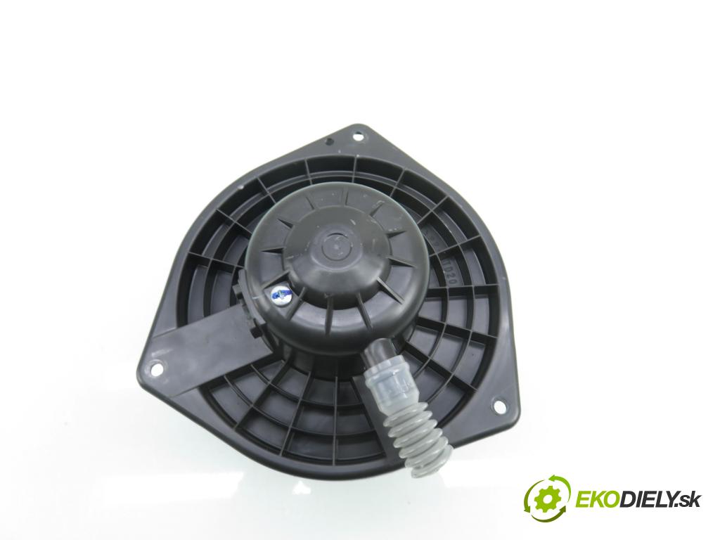 MITSUBISHI OUTLANDER II (CW_W) SUV 2008 125,00 2.4 MIVEC 4WD (CW5W) - 4B12 2360,00 Ventilátor vetráku CSA431D214