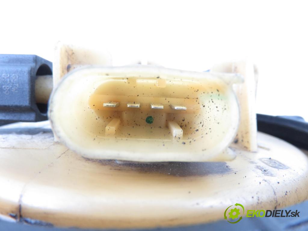 MERCEDES-BENZ SPRINTER 3,5-t Skrzynia (906) FURGON 2011 95,00 313 CDI (906.631, 906.633, 906.635, 906.637) - OM  2143,00 Pumpa paliva 9064703194 ; 0580203009