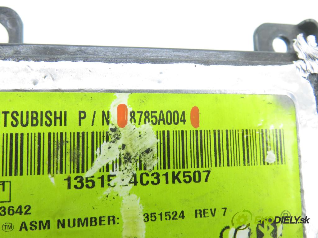 MITSUBISHI OUTLANDER II (CW_W) SUV 2008 125,00 2.4 MIVEC 4WD (CW5W) - 4B12 2360,00 MODUL BLUETOOTH 8785A004