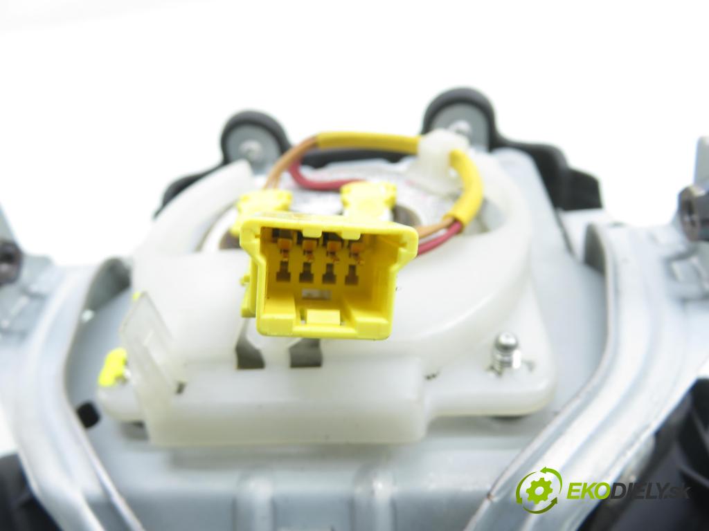 MITSUBISHI OUTLANDER II (CW_W) SUV 2008 125,00 2.4 MIVEC 4WD (CW5W) - 4B12 2360,00 AirBag air BAG volantu 7030A088XA