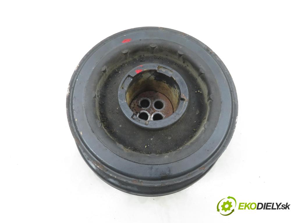 BMW 5 (E60) SEDAN 2005 130,00 525 d - M57 D25 177 (256D2) 2497,00 řemenice kolová Vačkového hřídele / kliky 273409533