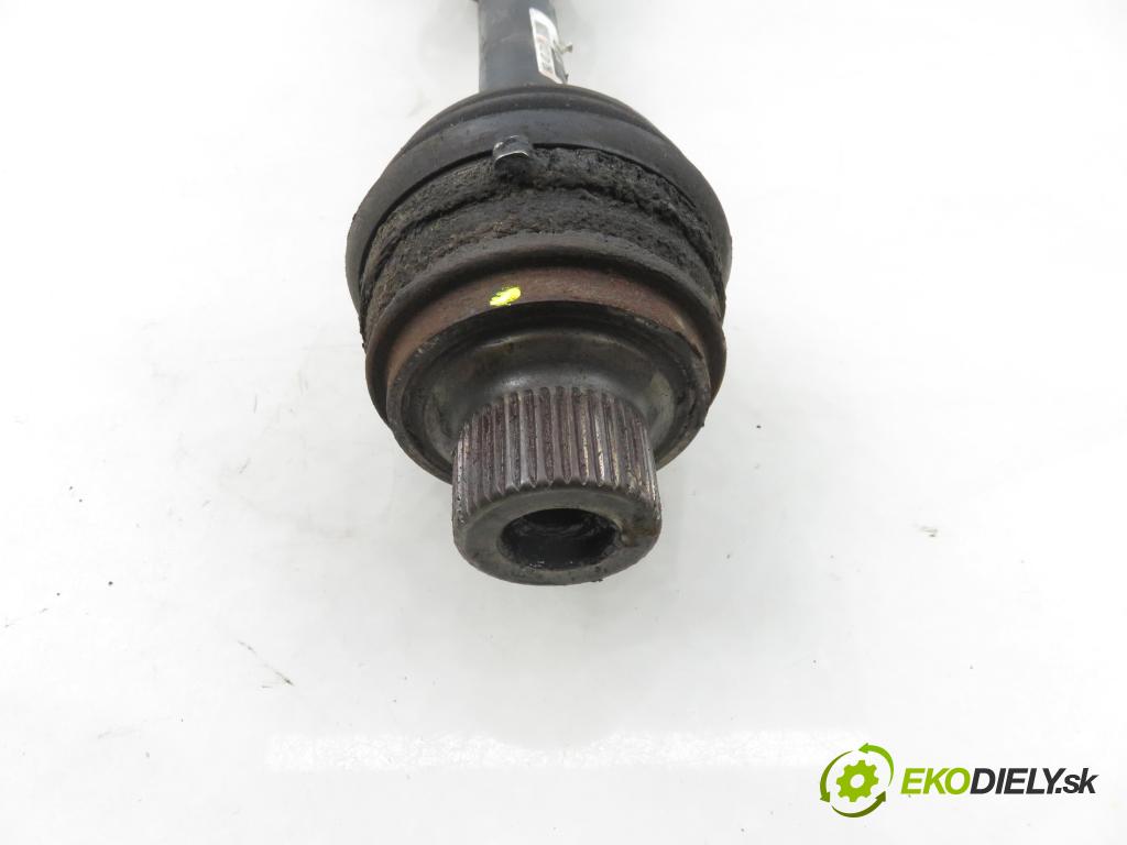 AUDI A4 (8K2, B8) SEDAN 2008 176,00 3.0 TDI quattro - CCWA 2967,00 Poloos LP 8K0407271P