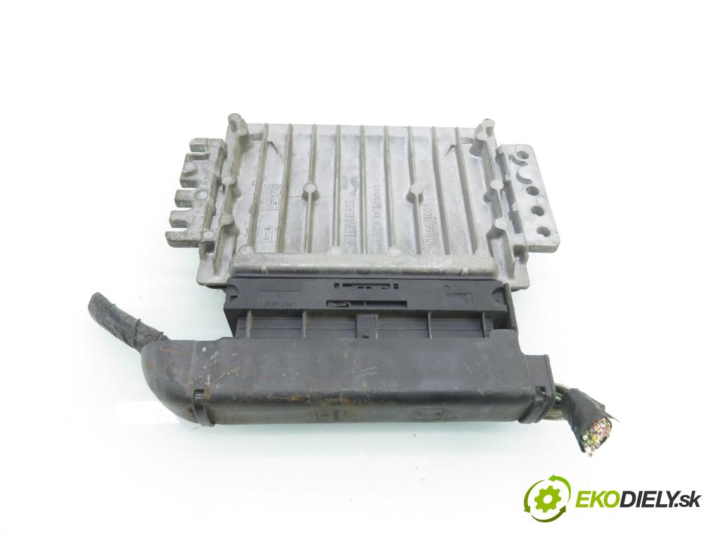 RENAULT TWINGO I (C06_) HB 2002 43,00 1.2 (C066, C068) - D7F 703 1149,00 Riadiaca jednotka Motor S110138000C ; 8200059086 ; 8200044437