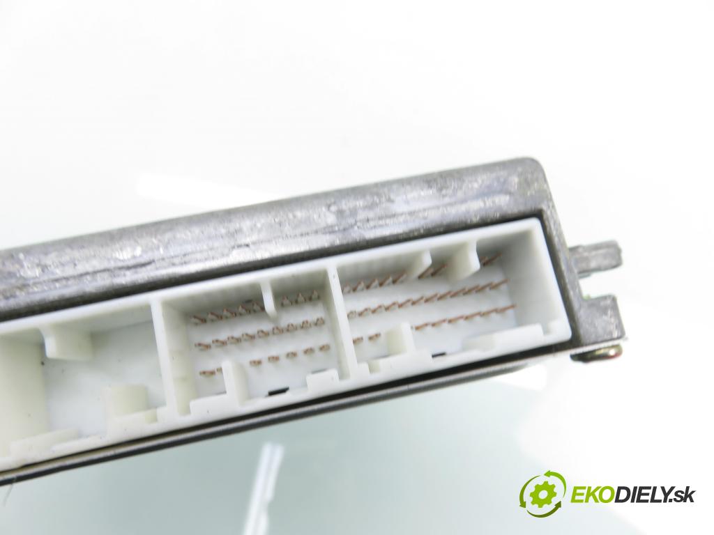 HONDA JAZZ II (GD_, GE3, GE2) HB 2002 61,00 1.3 (GD1) - L13A1 1339,00 Riadiaca jednotka Motor 37820PWAG41 ; 2153307910