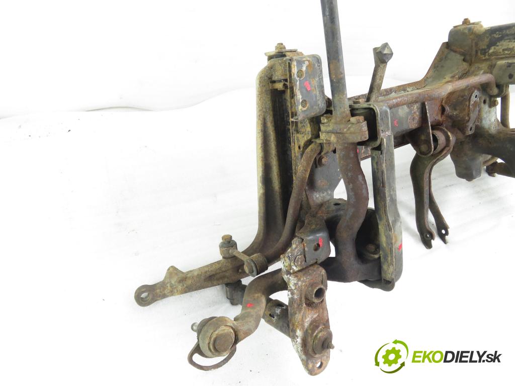 VW TRANSPORTER IV Skrzynia (70XA) FURGON 1997 55,00 2.4 D - AJA 2370,00 predný