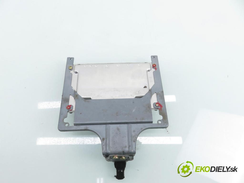 TOYOTA YARIS (_P1_) HB 2003 50,00 1.0 VVT- i 68 - 1SZ-FE 998,00 Riadiaca jednotka Motor 896610D210 ; 0261208036