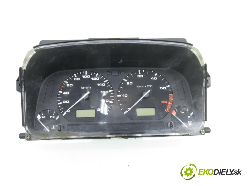 VW POLO (6N1) HB 1997 44,00 1.4 60 1390,00 Prístrojovka elektrický 6N0919860P