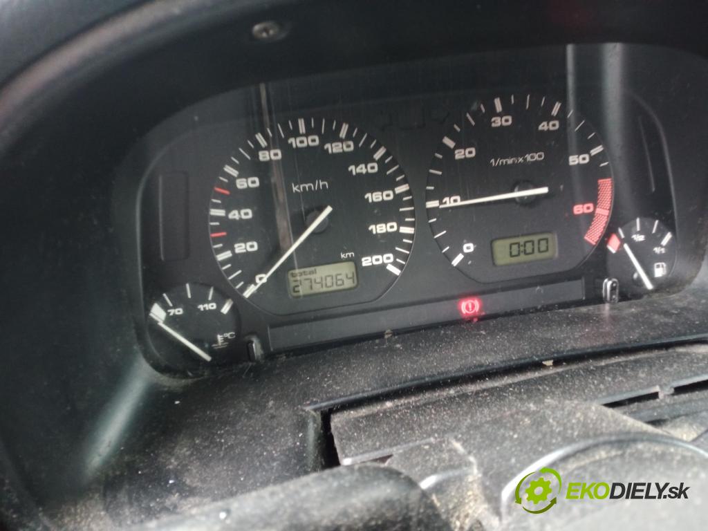 VW POLO (6N1) HB 1997 44,00 1.4 60 1390,00 prístrojovka elektrický 6N0919860P