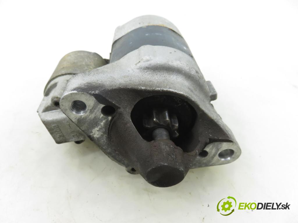 RENAULT TWINGO I (C06_) HB 2002 43,00 1.2 (C066, C068) - D7F 703 1149,00 startér D7E1 ; 867838 ; 864608 (Startér)