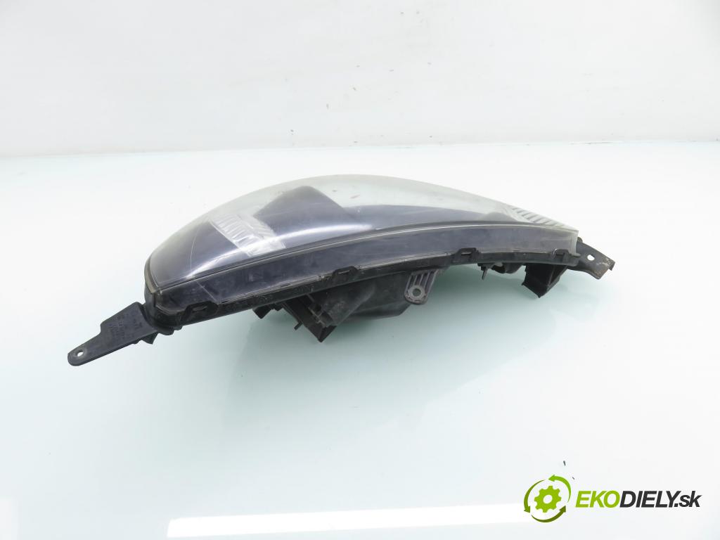 HONDA JAZZ II (GD_, GE3, GE2) HB 2002 61,00 1.3 (GD1) - L13A1 1339,00 Svetlo LP