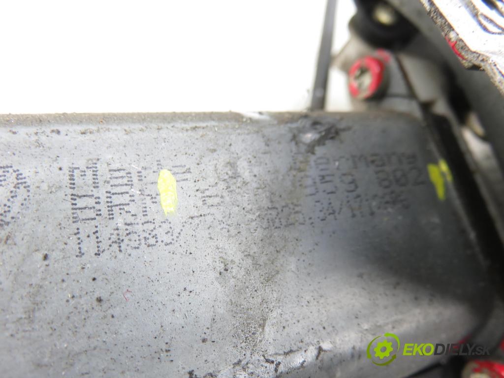 VW POLO (6N1) HB 1997 44,00 1.4 60 1390,00 Mechanizmus okien 6N4959802