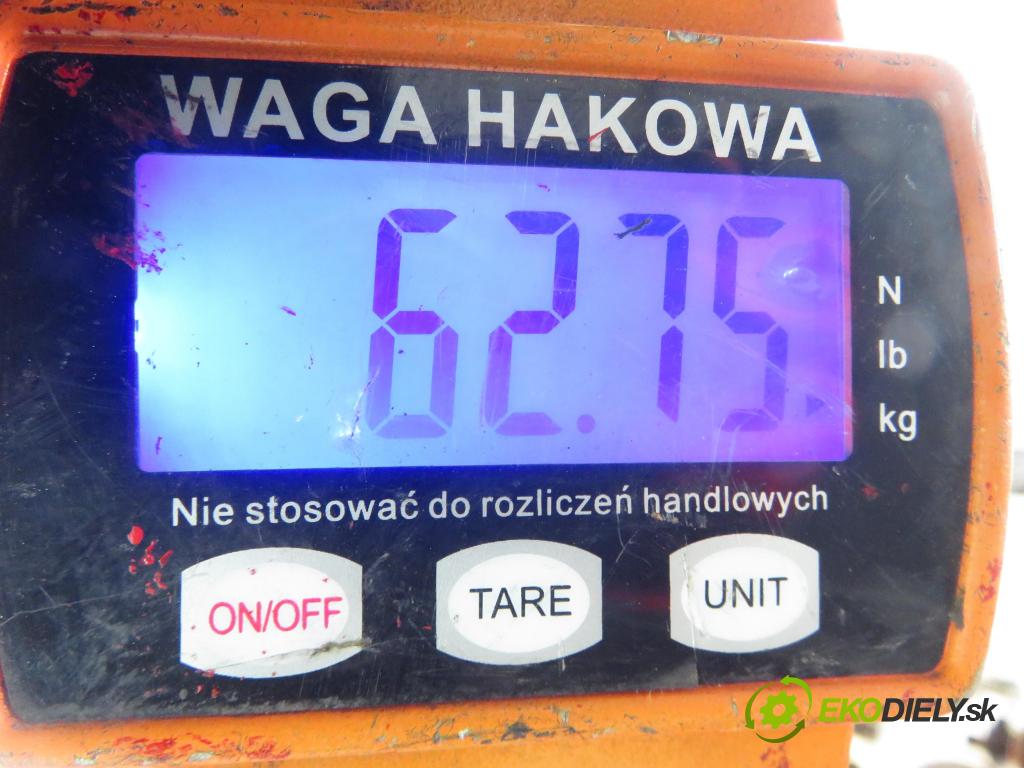 DACIA DUSTER (HM_) SUV 2021 74,00 1.0 TCe 100 (HMMT) 999,00 Výstuha zadná ABS