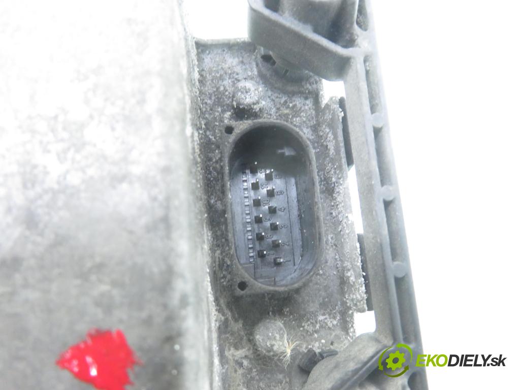 BMW 5 (E60) SEDAN 2005 0,00 530 d - M57 D30 (306D2) 2993,00 RADAR: 6767000 ; 0203000003