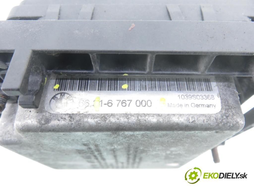 BMW 5 (E60) SEDAN 2005 0,00 530 d - M57 D30 (306D2) 2993,00 RADAR: 6767000 ; 0203000003