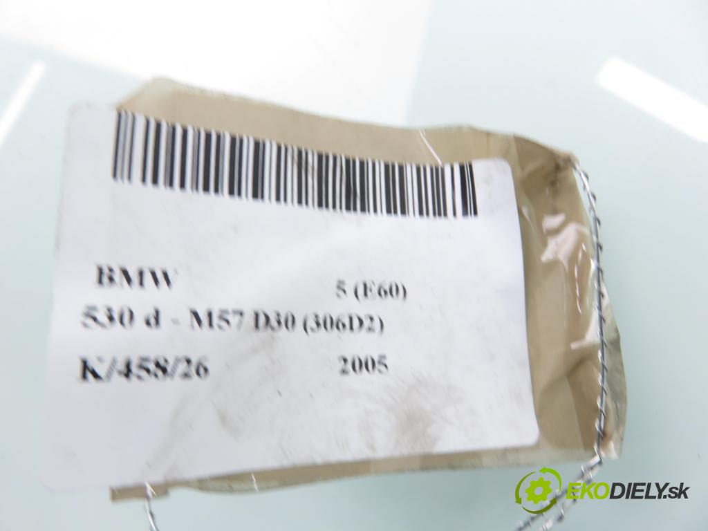 BMW 5 (E60) SEDAN 2005 0,00 530 d - M57 D30 (306D2) 2993,00 RADAR: 6767000 ; 0203000003