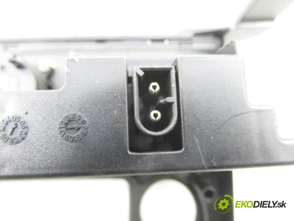 BMW 5 (E60) SEDAN 2005 0,00 530 d - M57 D30 (306D2) 2993,00 Panel kúrenia KLIMATRONIK 6950634