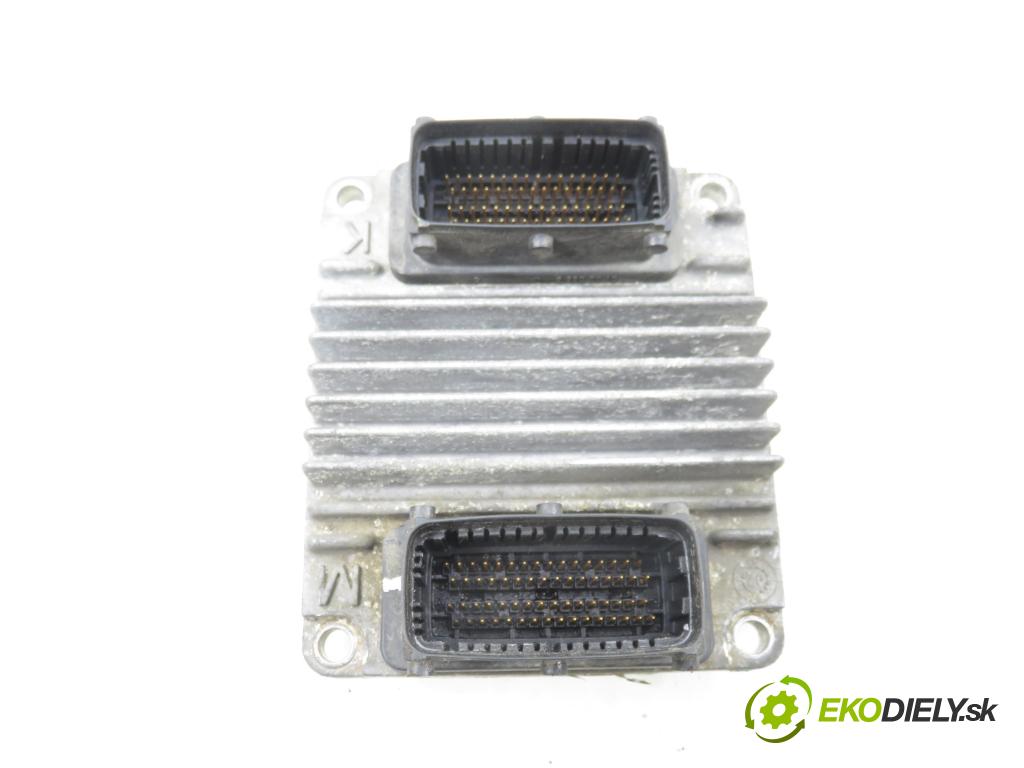 OPEL ASTRA G liftback (T98) HB 2003 55,00 1.7 DTI 16V - Y 17 DT 1686,00 Riadiaca jednotka Motor 12212819