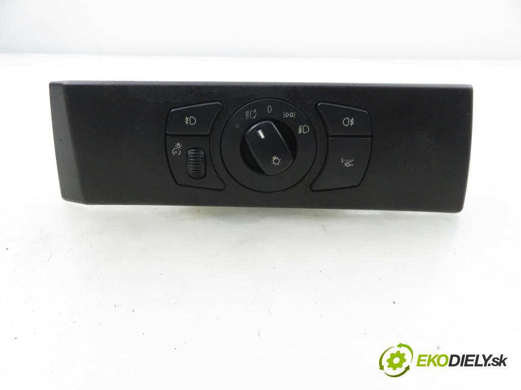 BMW 5 (E60) SEDAN 2005 0,00 530 d - M57 D30 (306D2) 2993,00 přepínač světla 6953727