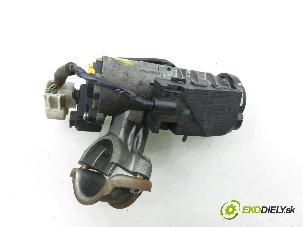 TOYOTA AVENSIS (_T22_) SEDAN 2000 81,00 2.0 D-4D (CDT220_) - 1CD-FTV 1995,00 spinačka 45020 (Spínacia skrinka)