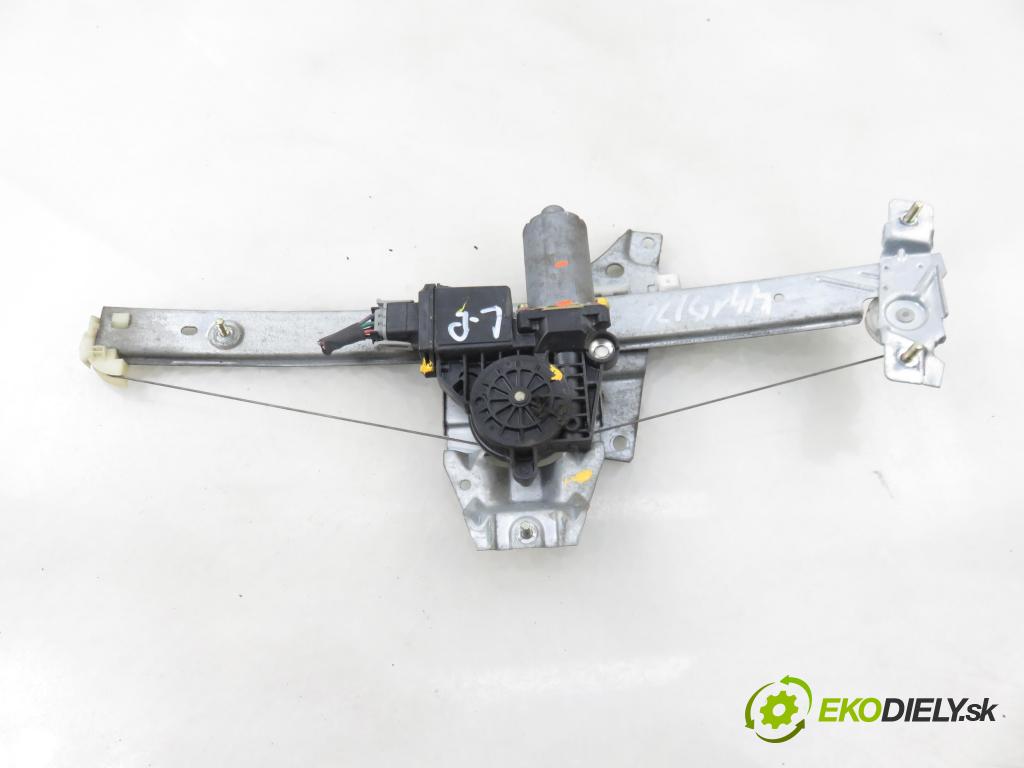 TOYOTA AVENSIS (_T22_) SEDAN 2000 81,00 2.0 D-4D (CDT220_) - 1CD-FTV 1995,00 Mechanizmus okien 119735XXX