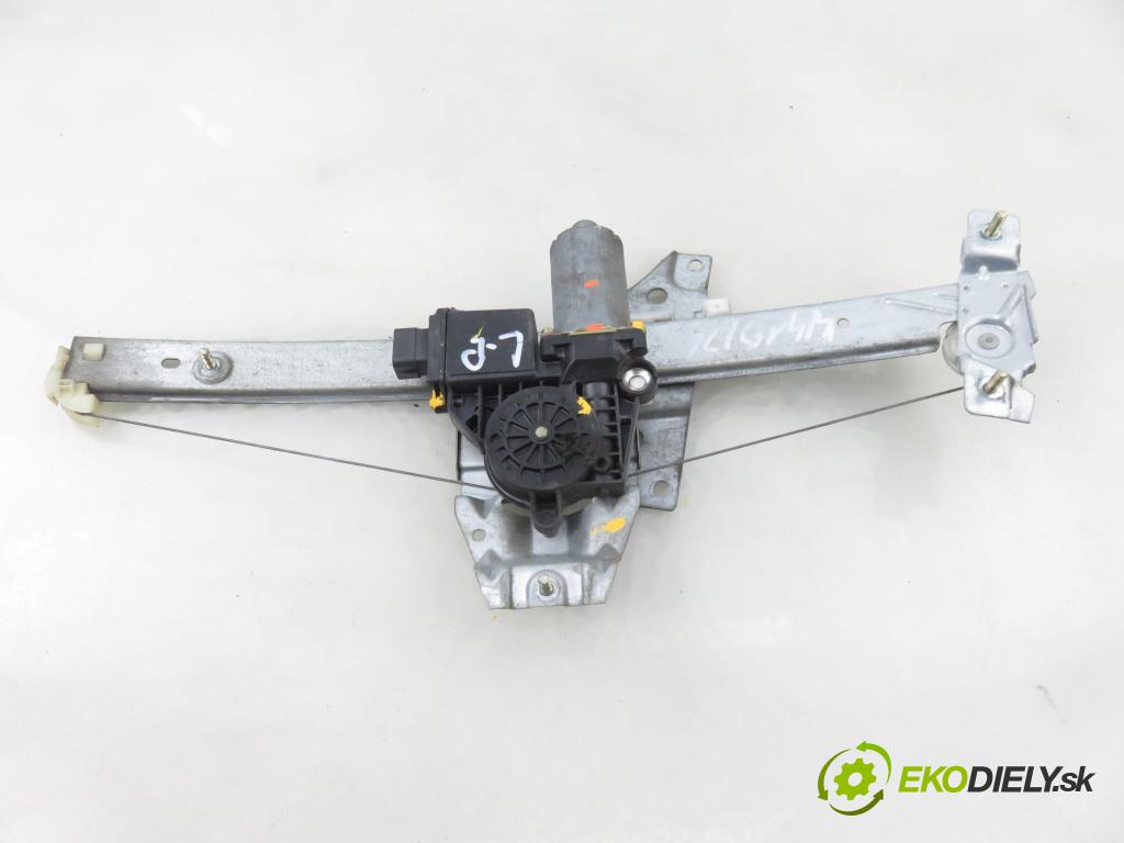 TOYOTA AVENSIS (_T22_) SEDAN 2000 81,00 2.0 D-4D (CDT220_) - 1CD-FTV 1995,00 Mechanizmus okien 119735XXX