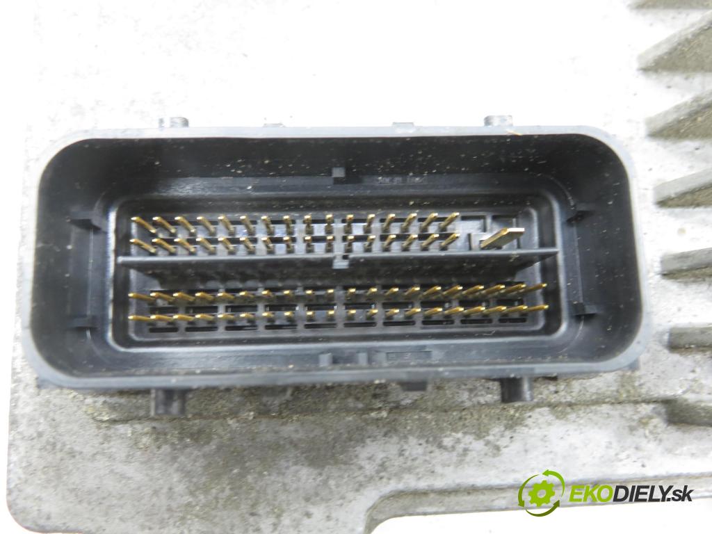 OPEL CORSA D (S07) HB 2011 0,00 1.2 - A 12 XER 1229,00 Riadiaca jednotka Motor 55580499