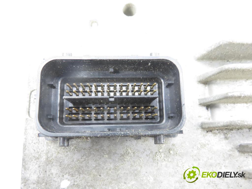 OPEL CORSA D (S07) HB 2011 0,00 1.2 - A 12 XER 1229,00 Riadiaca jednotka Motor 55580499