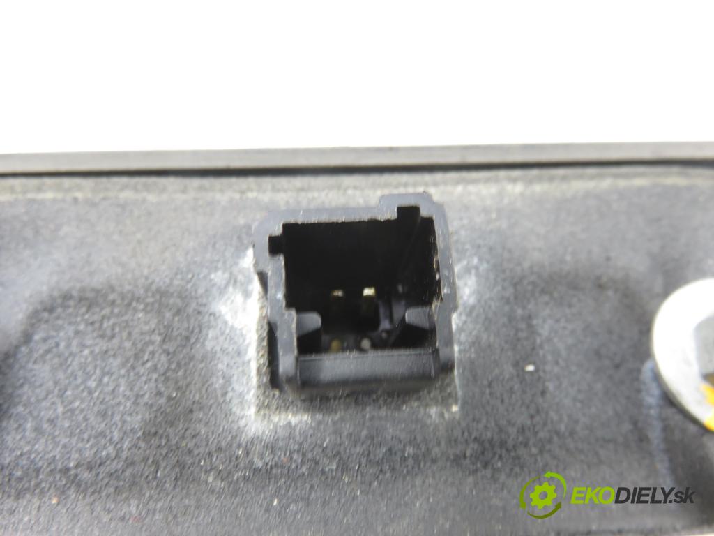 CITROEN XSARA PICASSO (N68) MINIVAN 2001 85,00 1.8 16V - 6FZ (EW7J4) 1749,00 Zadné čelo dverí kufor 9635595877