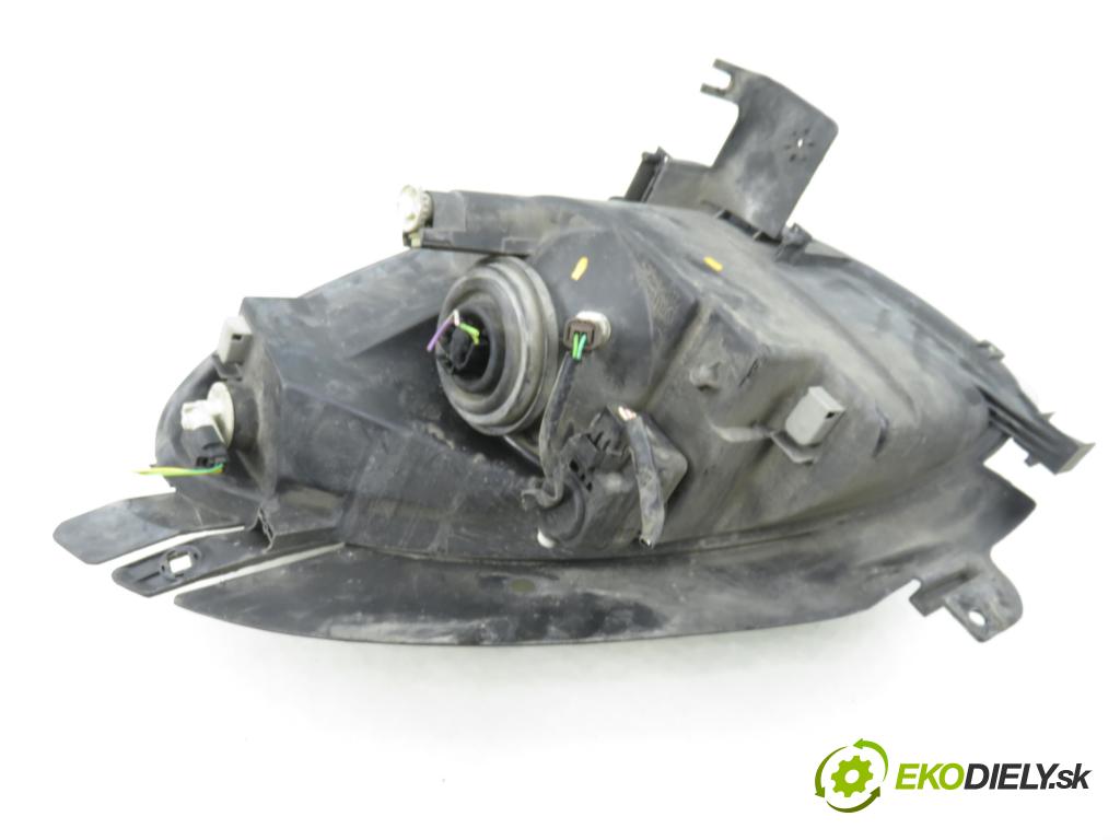 CITROEN XSARA PICASSO (N68) MINIVAN 2001 85,00 1.8 16V - 6FZ (EW7J4) 1749,00 Svetlo PP 9631494980