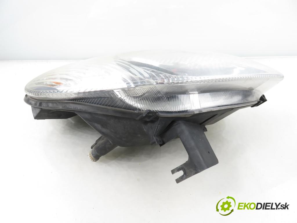 CITROEN XSARA PICASSO (N68) MINIVAN 2001 85,00 1.8 16V - 6FZ (EW7J4) 1749,00 Svetlo PP 9631494980