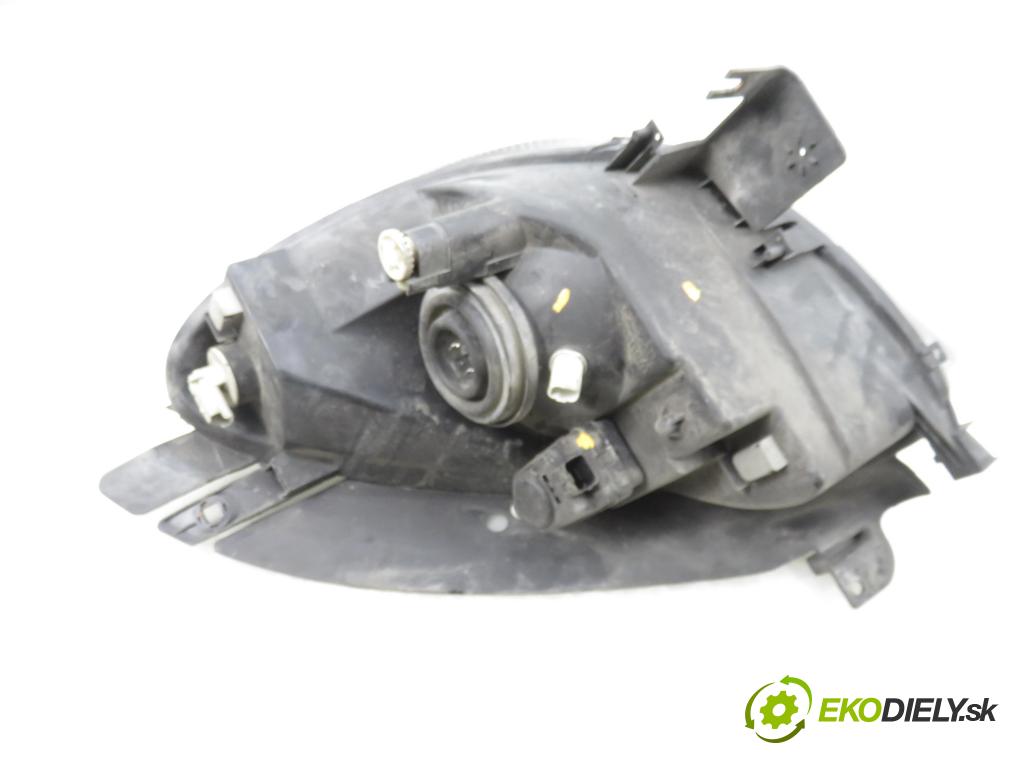 CITROEN XSARA PICASSO (N68) MINIVAN 2001 85,00 1.8 16V - 6FZ (EW7J4) 1749,00 Svetlo PP 9631494980