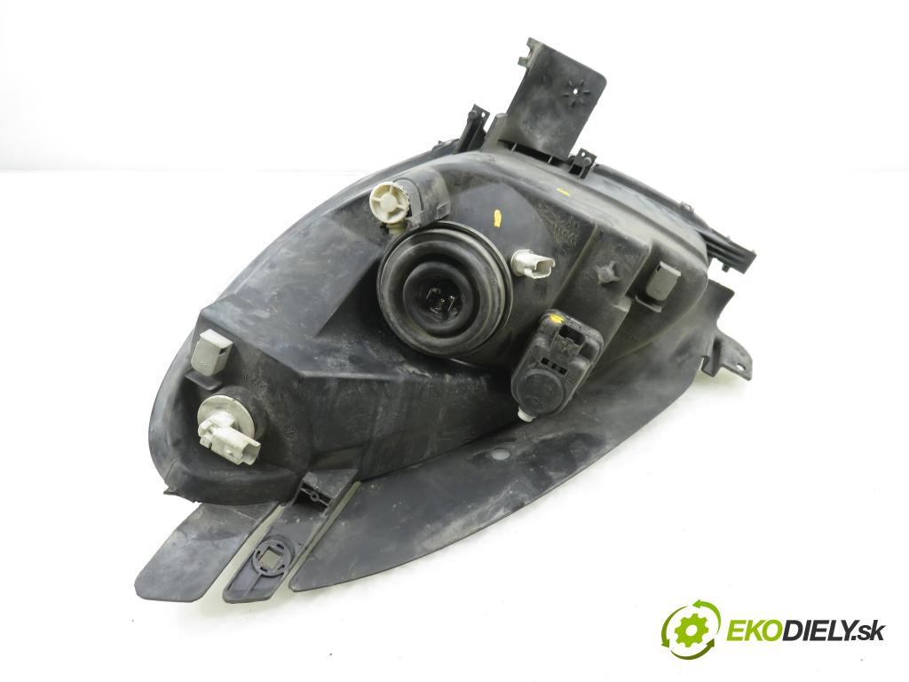 CITROEN XSARA PICASSO (N68) MINIVAN 2001 85,00 1.8 16V - 6FZ (EW7J4) 1749,00 Svetlo PP 9631494980