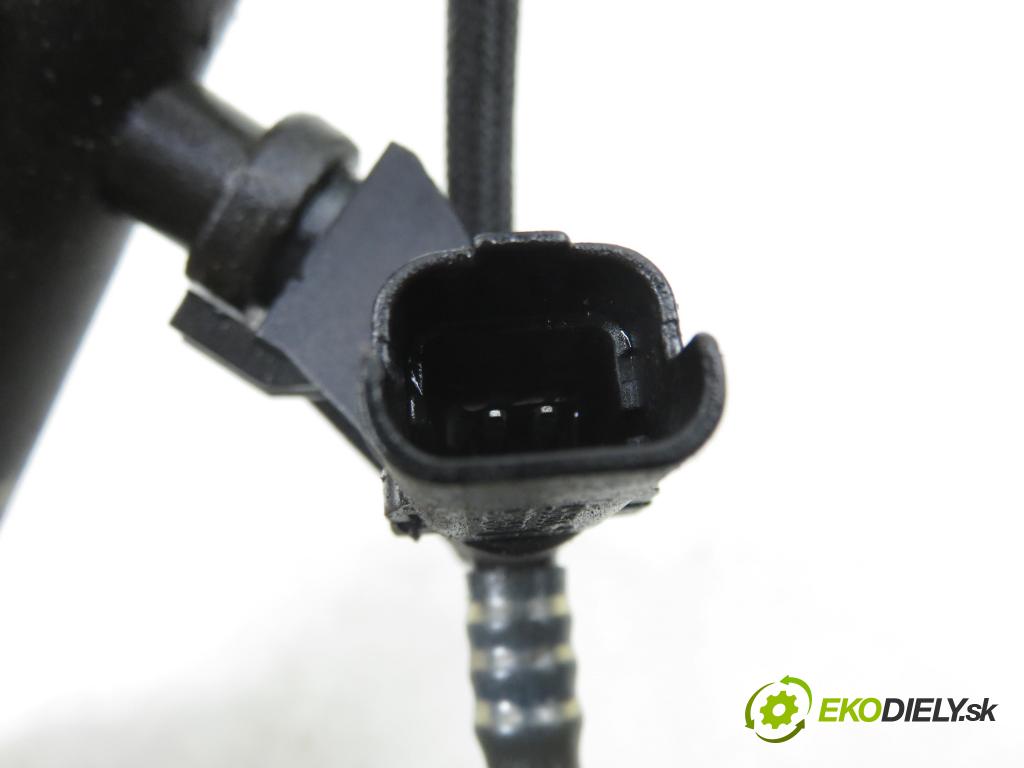 PEUGEOT PARTNER Combispace (5F) KOMBIVAN 2003 66,00 2.0 HDI - RHY (DW10TD) 1997,00 Lišta vstrekovacia 9640387980 (Vstrekovacia lišta)