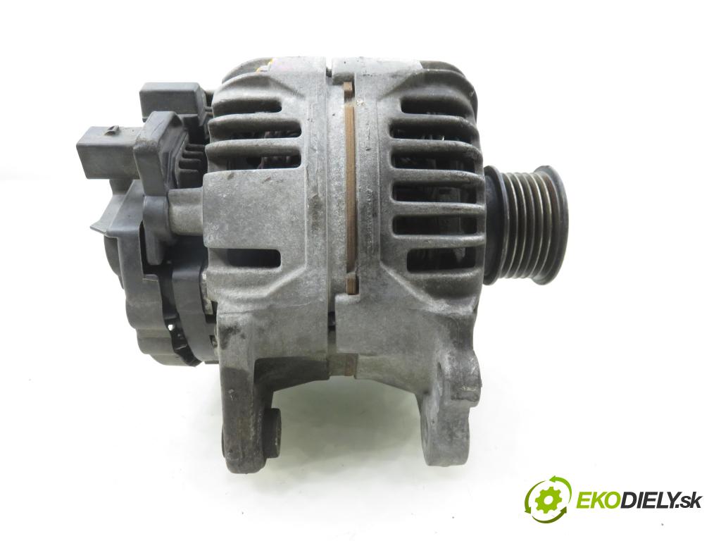 VW POLO Variant (6V5) KOMBI 1999 44,00 1.4 - AKK 1390,00 Alternátor 037903025M ; 0124325013 (Alternátor)
