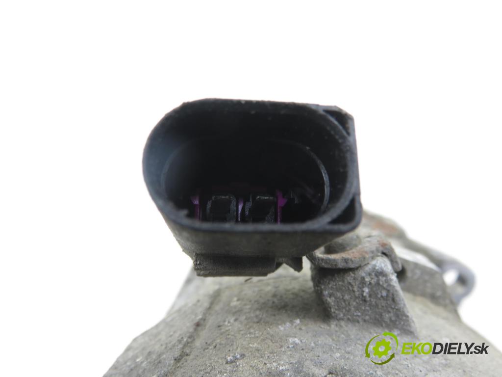 VW POLO Variant (6V5) KOMBI 1999 44,00 1.4 - AKK 1390,00 KOMPRESOR: klimatizácie 1J0820803F (Kompresor klimatizácie)