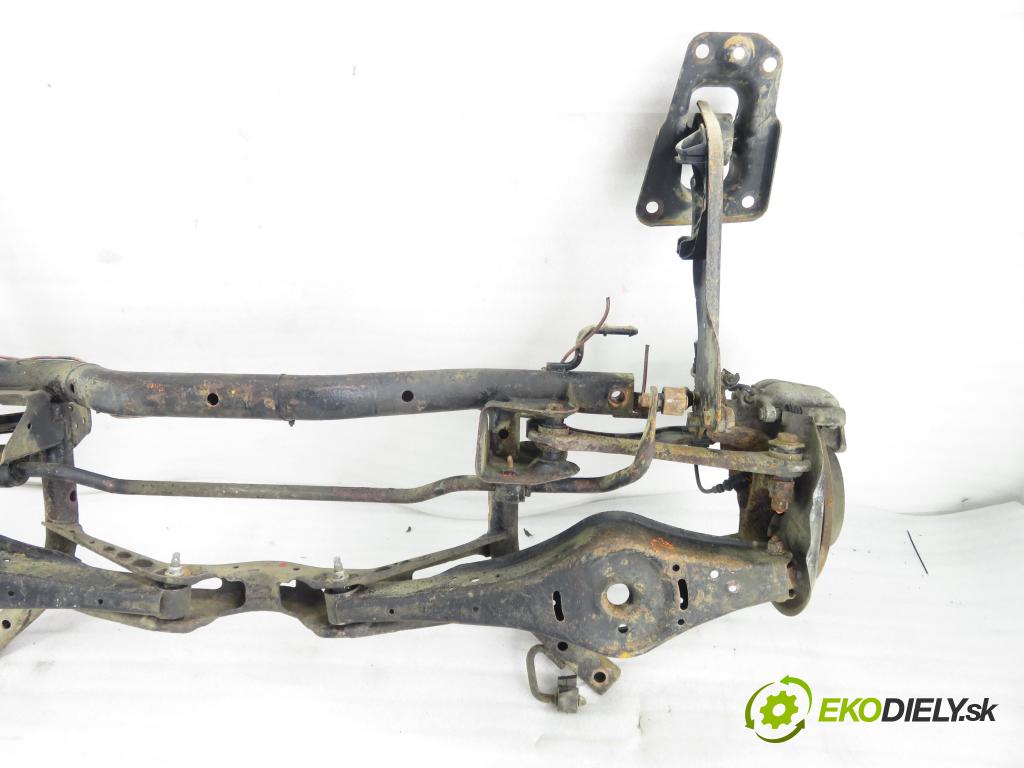 VW TOURAN (1T1, 1T2) MINIVAN 2004 74,00 1.9 TDI PD 100 - AVQ 1896,00 zadné