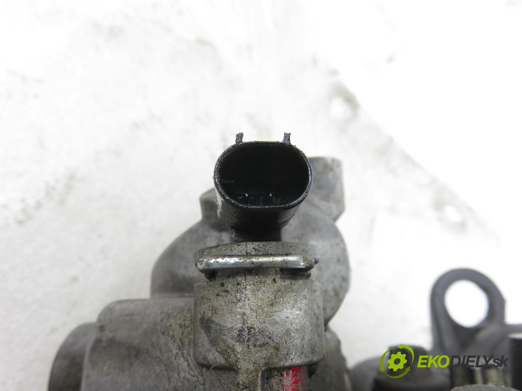 MERCEDES-BENZ VITO Skrzynia (638) FURGON 2000 90,00 112 CDI 2.2 (638.094) - OM 611.980 2151,00 hlava 6110162101 ; 6110160304