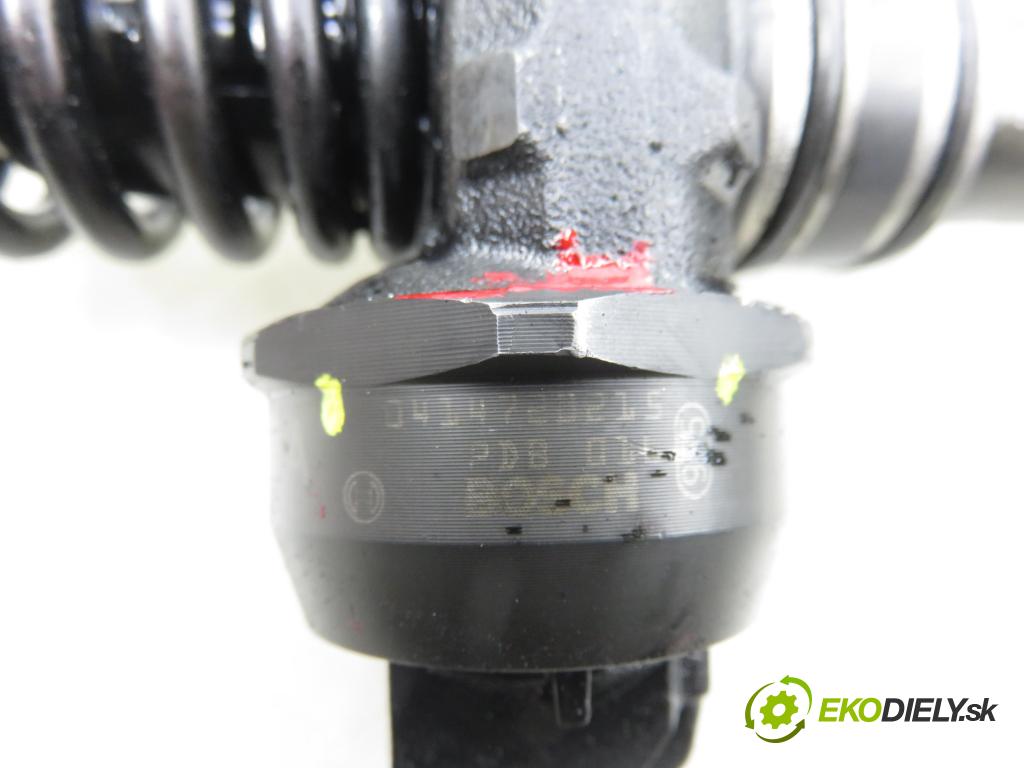 VW PASSAT B6 Variant (3C5) KOMBI 2005 77,00 1.9 TDI - BKC 1896,00 vstříkovač 038130073AG ; 0414720215 (Vstřikovač paliva)