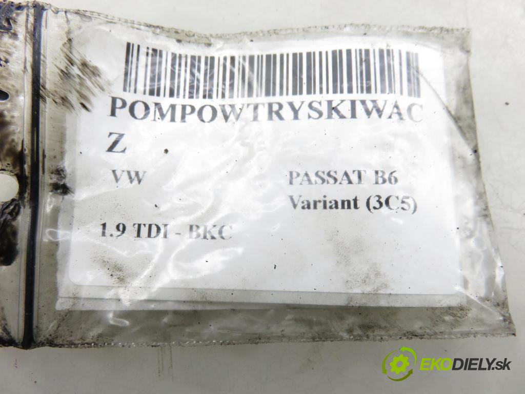 VW PASSAT B6 Variant (3C5) KOMBI 2005 77,00 1.9 TDI - BKC 1896,00 vstříkovač 038130073AG ; 0414720215 (Vstřikovač paliva)