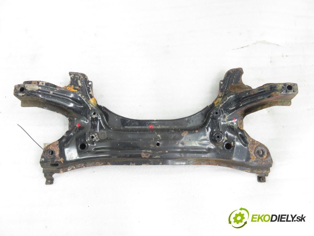 VW POLO (6N1) HB 1994 55,00 75 1.6 - AEA 1598,00 predný 6N0199325