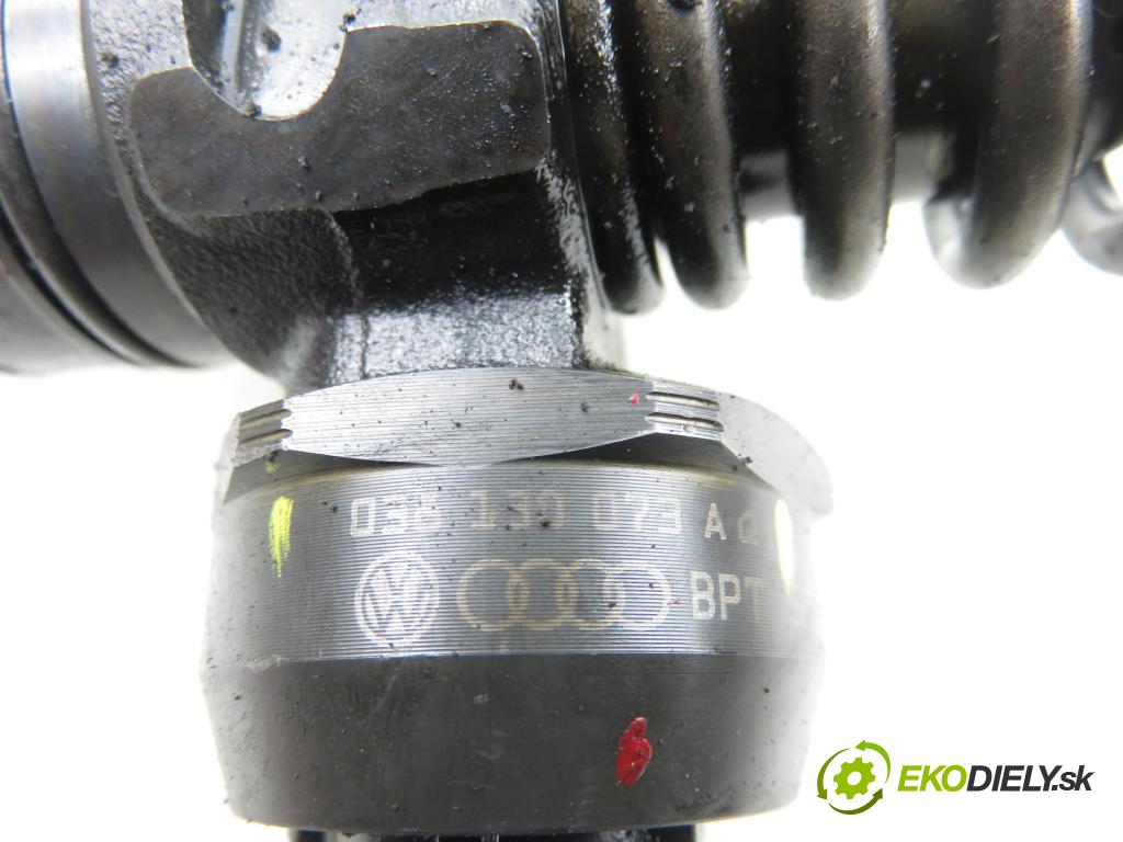 VW GOLF IV Variant (1J5) KOMBI 2002 74,00 1.9 TDI PD 101 - AXR 1896,00 Vstrekovač 038130073AQ ; 0414720213 (Vstrekovač paliva)