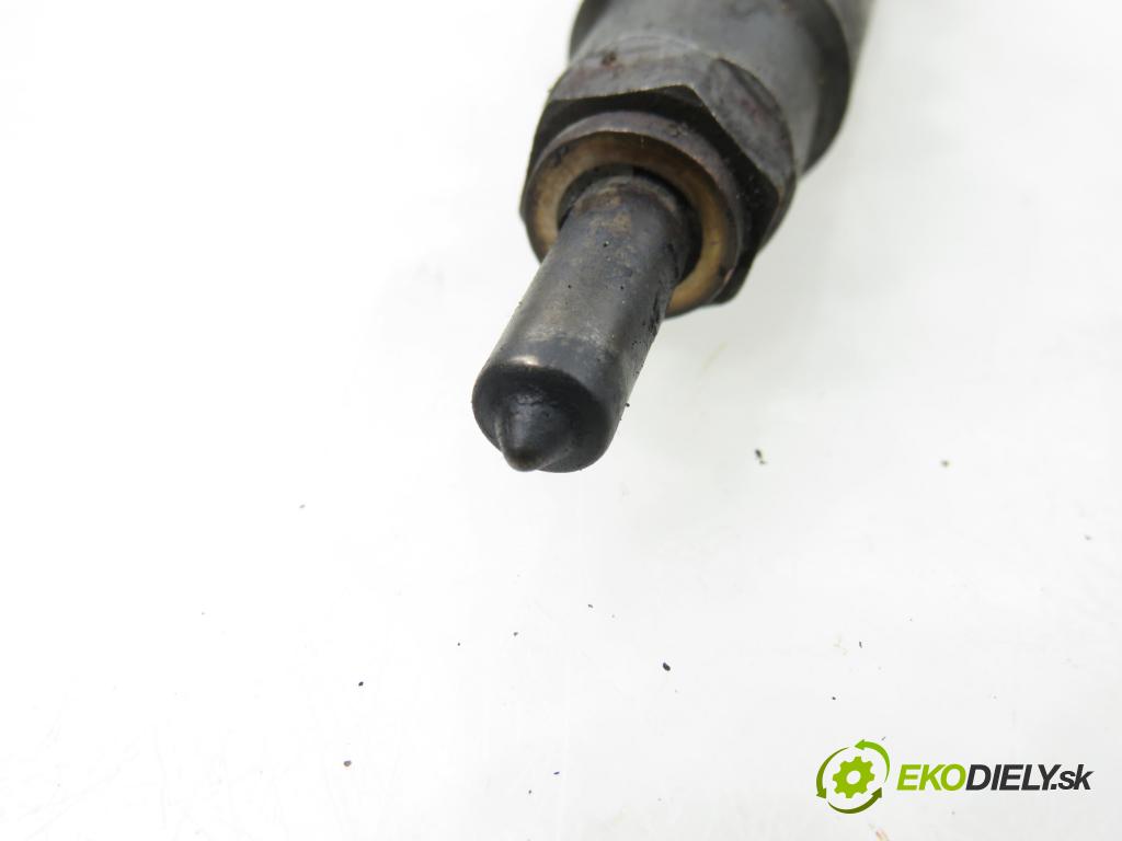 SKODA FABIA I (6Y2) HB 2004 47,00 1.9 SDI - ASY 1896,00 Vstrekovacie ventily 038130202C ; 028130203F (Vstrekovací ventil)