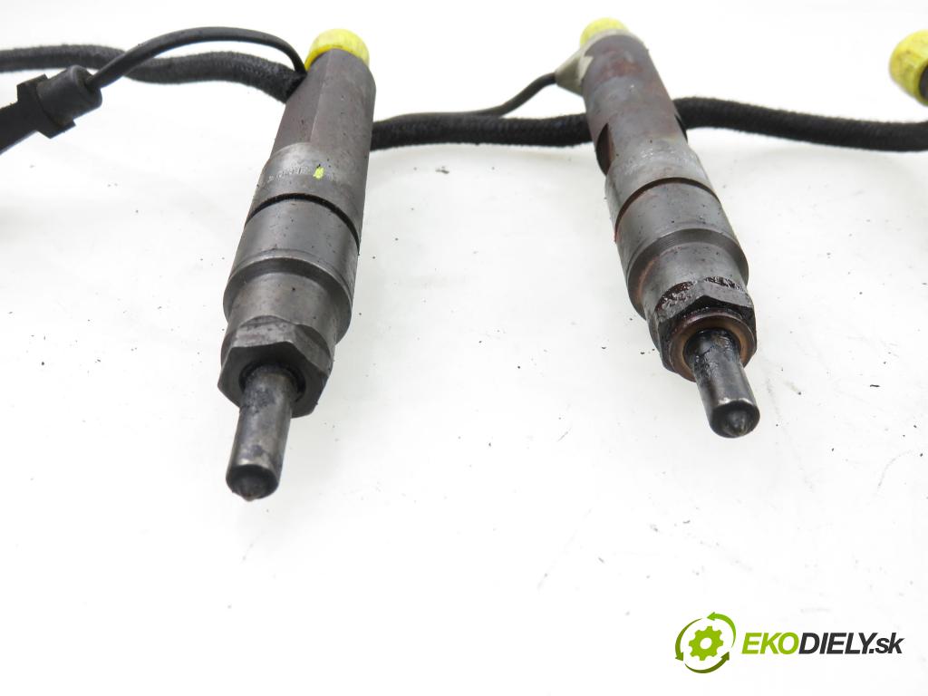 SKODA FABIA I (6Y2) HB 2004 47,00 1.9 SDI - ASY 1896,00 Vstrekovacie ventily 038130202C ; 028130203F (Vstrekovací ventil)