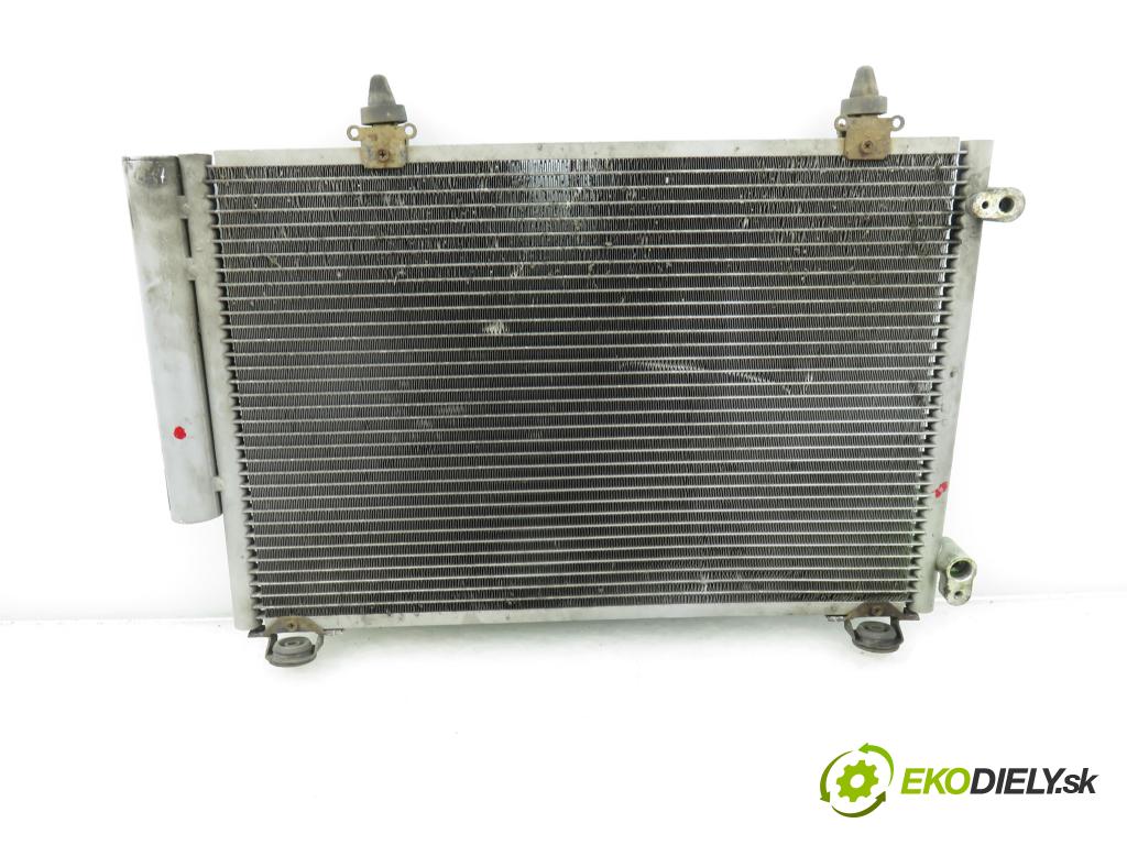 TOYOTA YARIS (_P1_) HB 2002 64,00 1.3 VVTi 87 - 2SZ-FE 1298,00 chladič klimatizace 94581 (Chladič klimatizace)