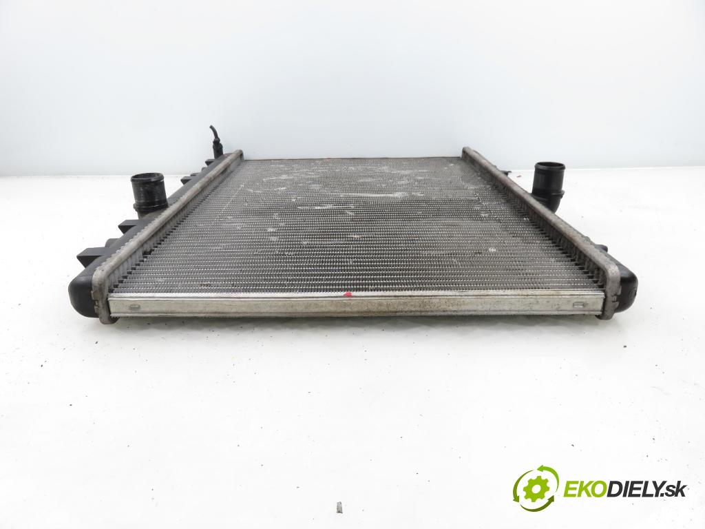 PEUGEOT 308 SW KOMBI 2008 88,00 1.6 16V - 5FW (EP6) 1598,00 chladič vody 9657576580 ; 993746N