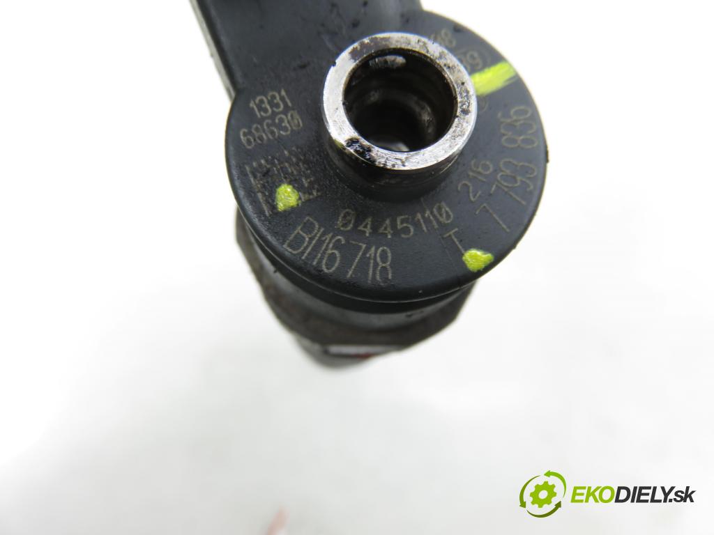 BMW 5 (E60) SEDAN 2005 0,00 530 d - M57 D30 (306D2) 2993,00 vstrekovač 7793836 ; 0445110216 (Vstrekovač paliva)