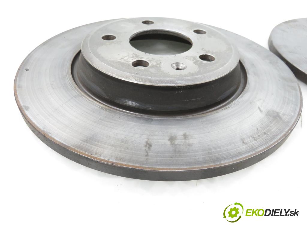 AUDI A4 (8K2, B8) SEDAN 2008 176,00 3.0 TDI quattro - CCWA 2967,00 Lamela kotúč brzdová zadné