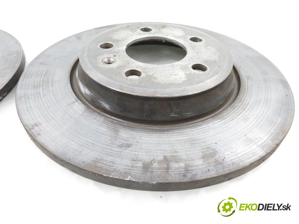 AUDI A4 (8K2, B8) SEDAN 2008 176,00 3.0 TDI quattro - CCWA 2967,00 Lamela kotúč brzdová zadné