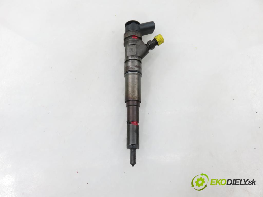 BMW 5 (E60) SEDAN 2005 0,00 530 d - M57 D30 (306D2) 2993,00 vstrekovač 7793836 ; 0445110216 (Vstrekovač paliva)